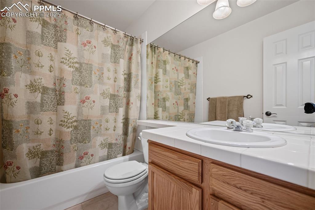 Secondary bathroom