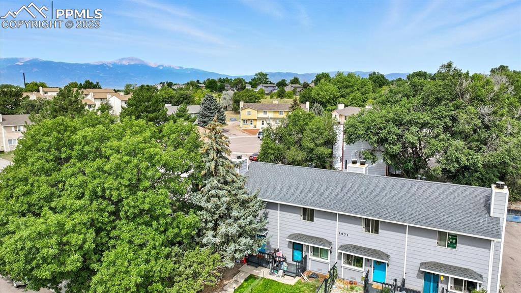 Aerial views of complex and mountain views.