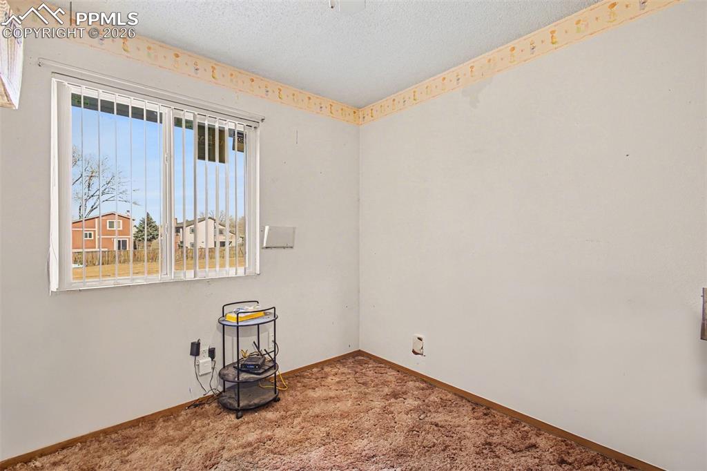 921 N Candlestar Loop