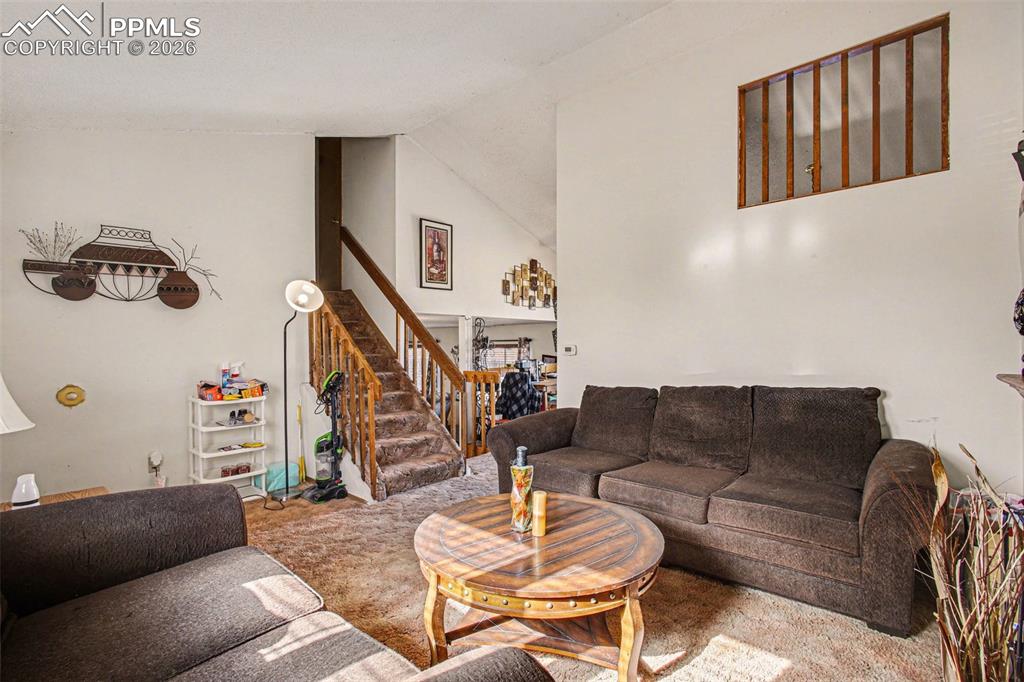 921 N Candlestar Loop photo 3