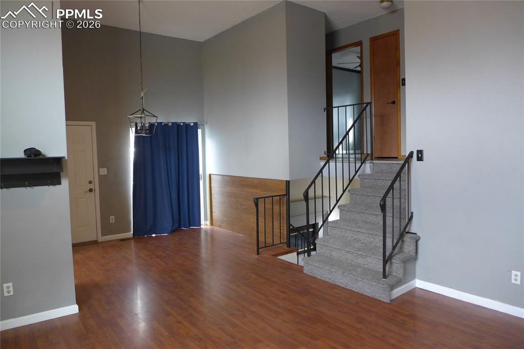 4825 Eldon Drive photo 3