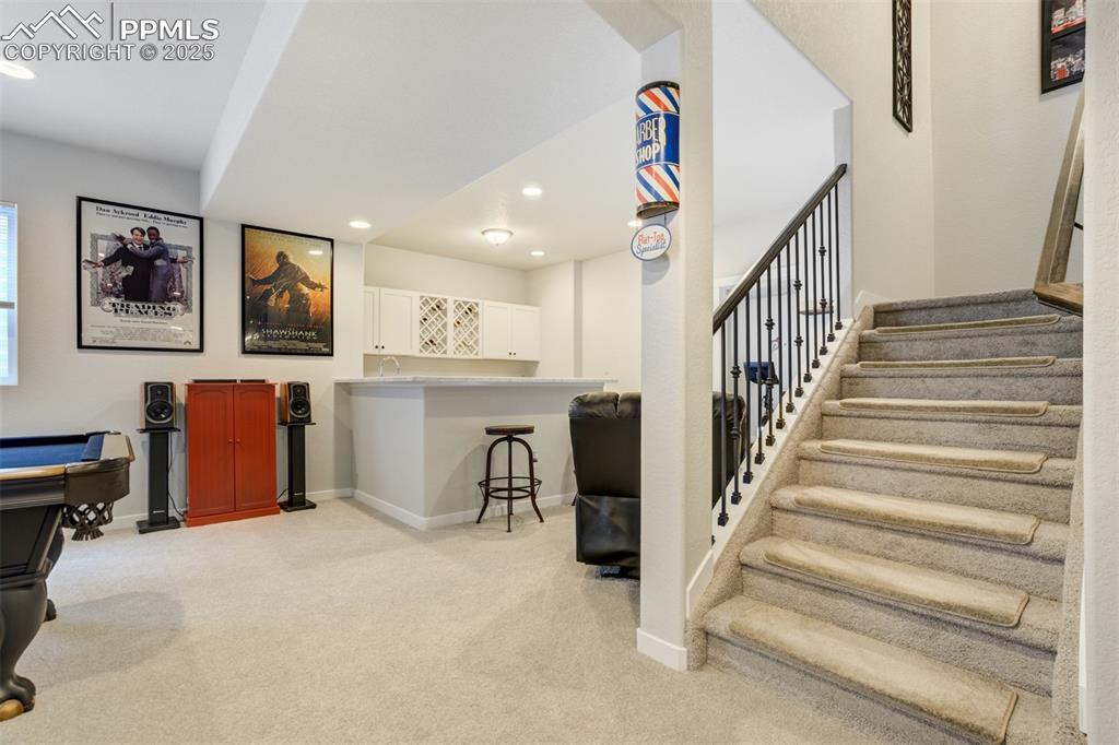 Spacious lower level landing