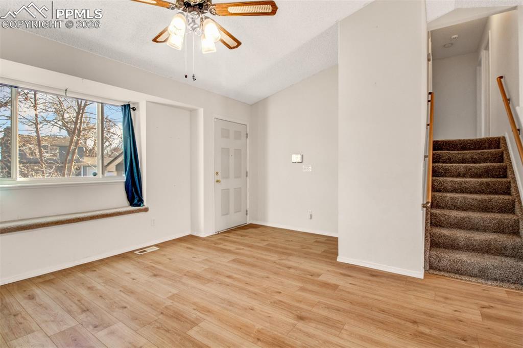 541 Blossom Field Road photo 2