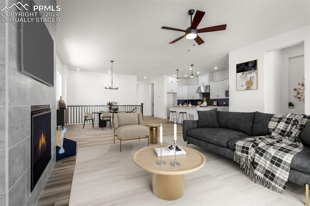 6538 Arabesque Loop photo 3