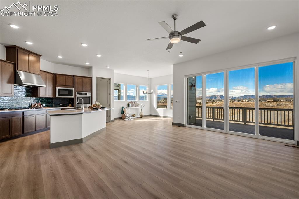 8980 Frolic View photo 3