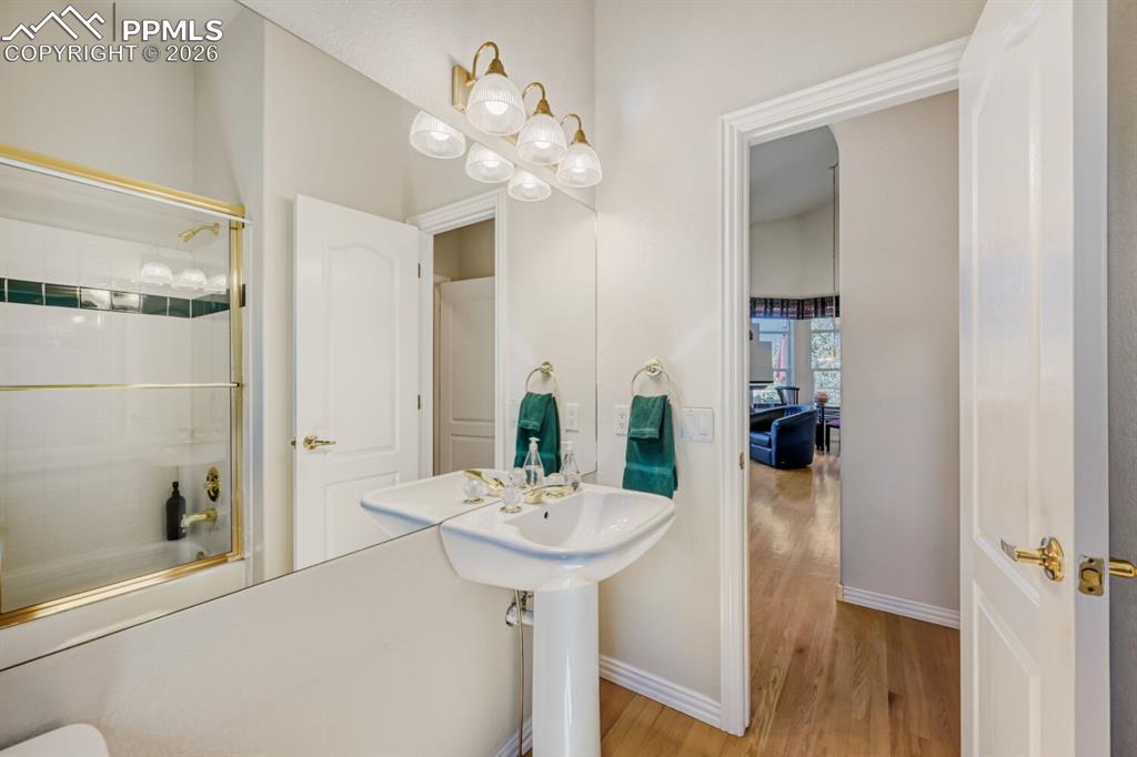 Main level full bath.