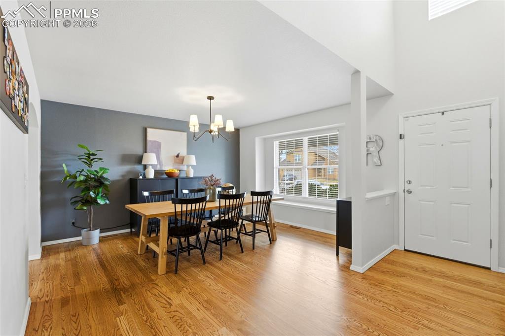 5480 Backglen Drive photo 3