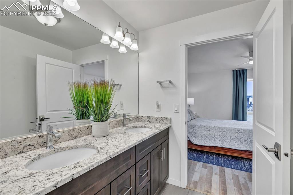 Master bathroom - dual vanity, granite countertops, separate changing area, walk in closet
