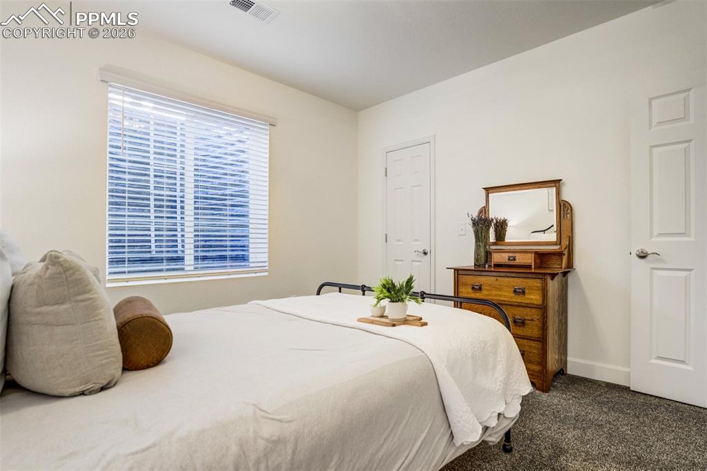 Also has a very large walk-in closet. 