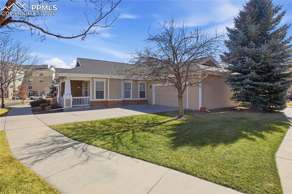 1645 Lewis Ridge View photo 3