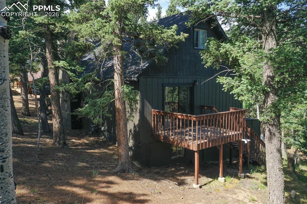 377 Ridge Road photo 3