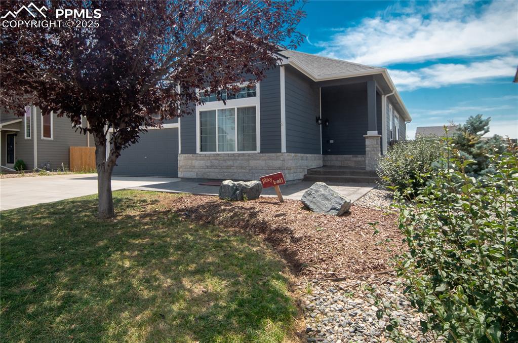 10604 Deer Meadow Circle photo 2