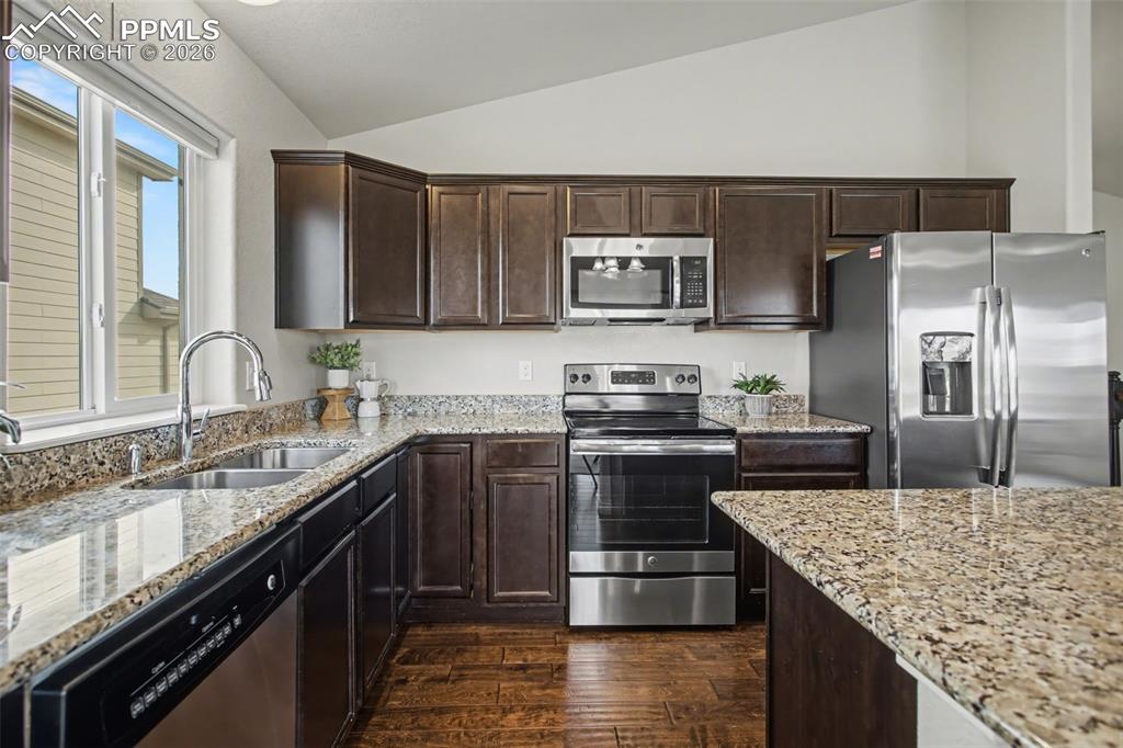 11908 Eagle Crest Court