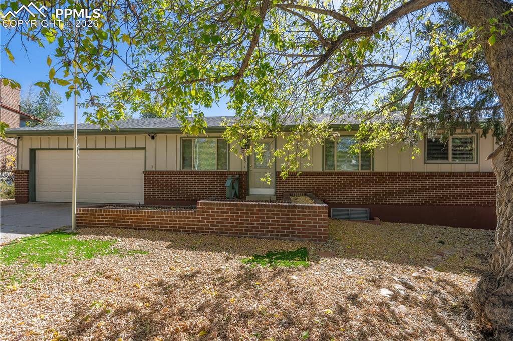 2855 El Capitan Drive photo 2