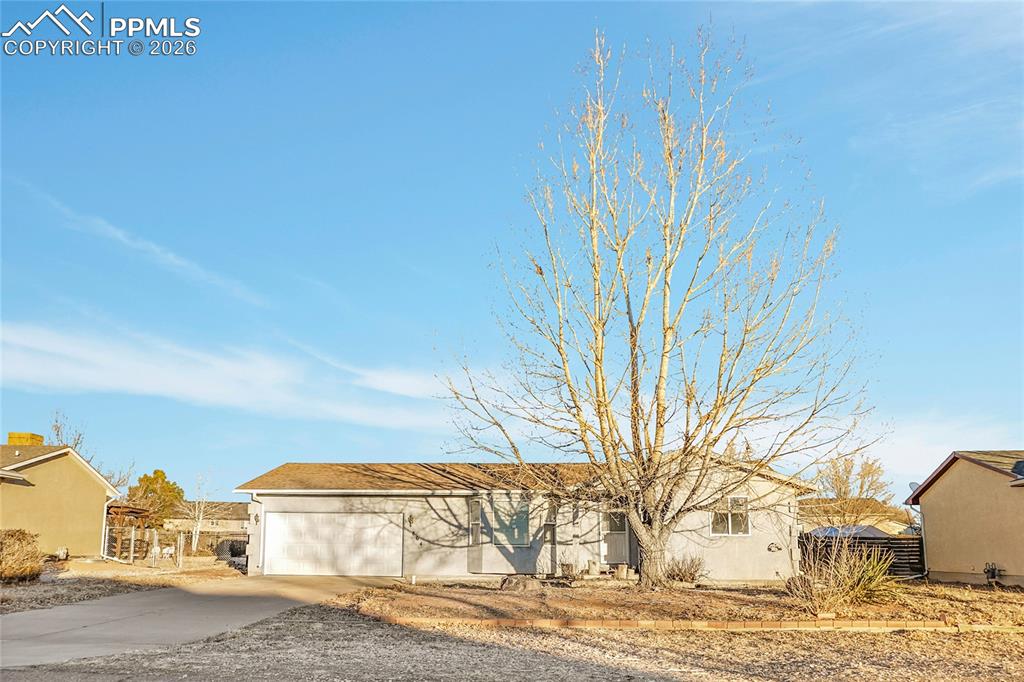 864 S Kline Drive photo 3