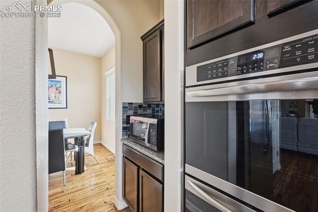 pass through from kitchen to dining