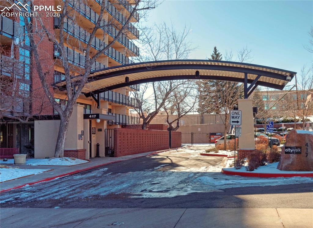 417 E Kiowa Street #1204 photo 2