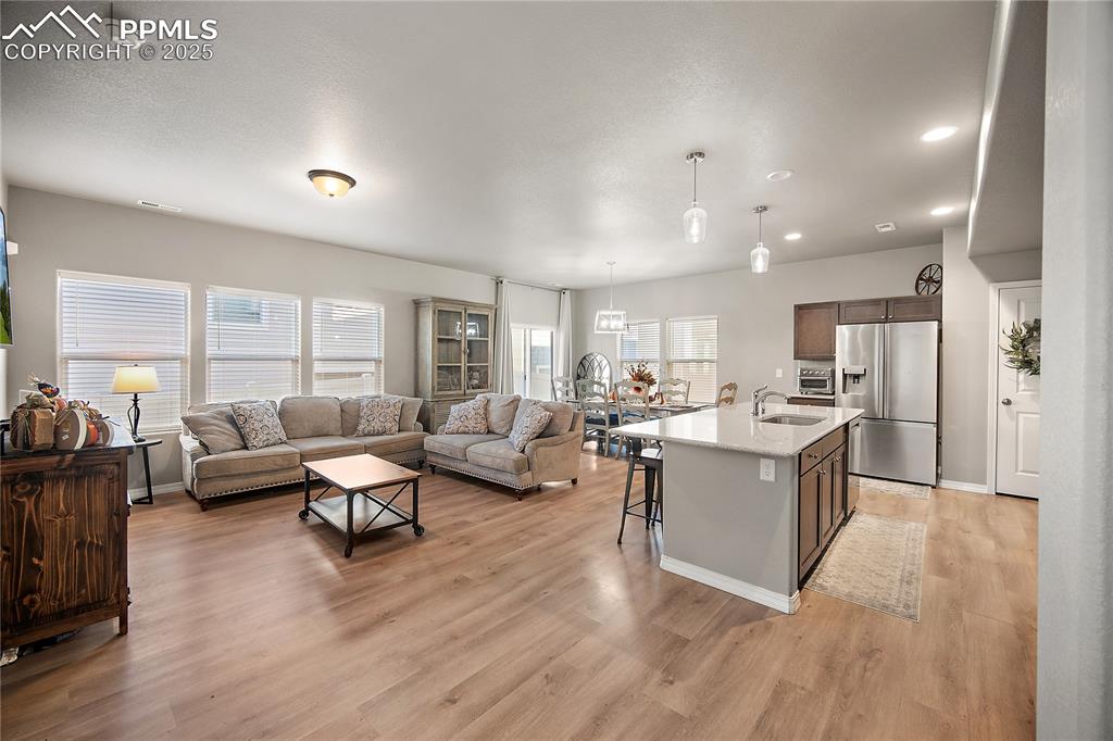 6472 Barr Point photo 3