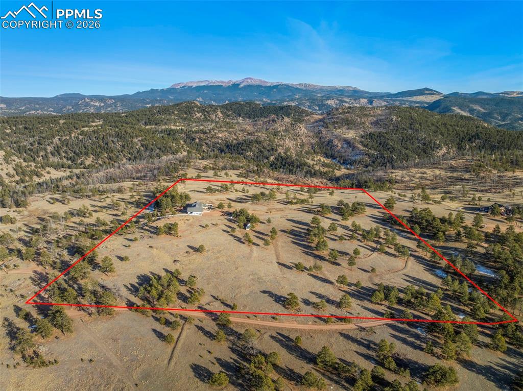 Property Lines are Approximate and not a Survey