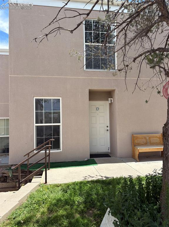 3250 Van Teylingen Drive #D