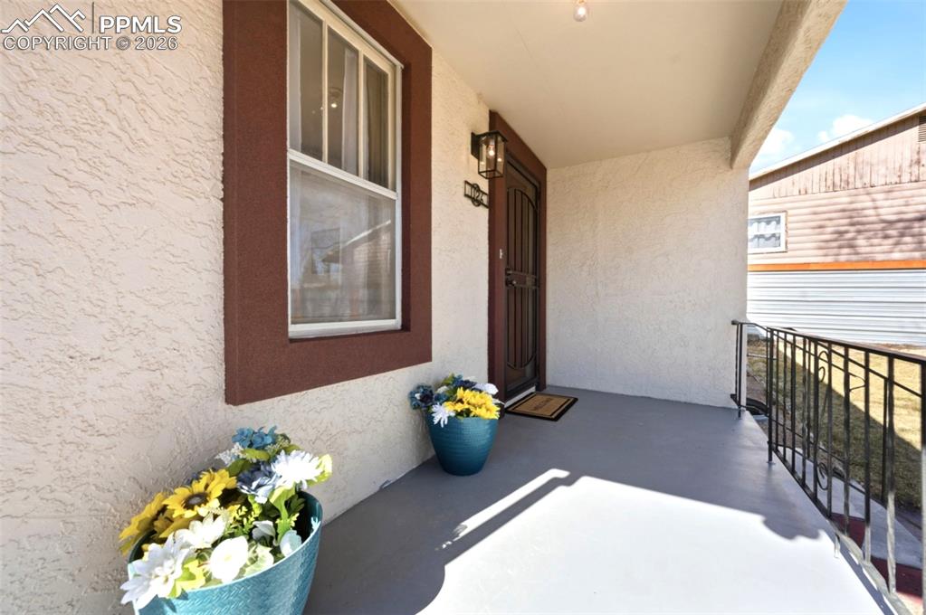 This adorable city home has belonged to the same family since it was built in 1940.