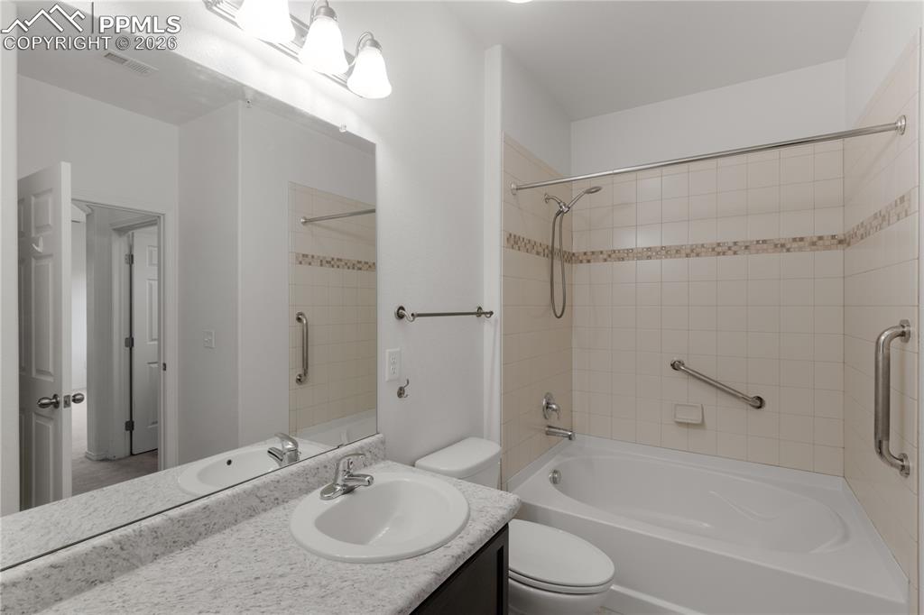 handles in & out of tub/shower