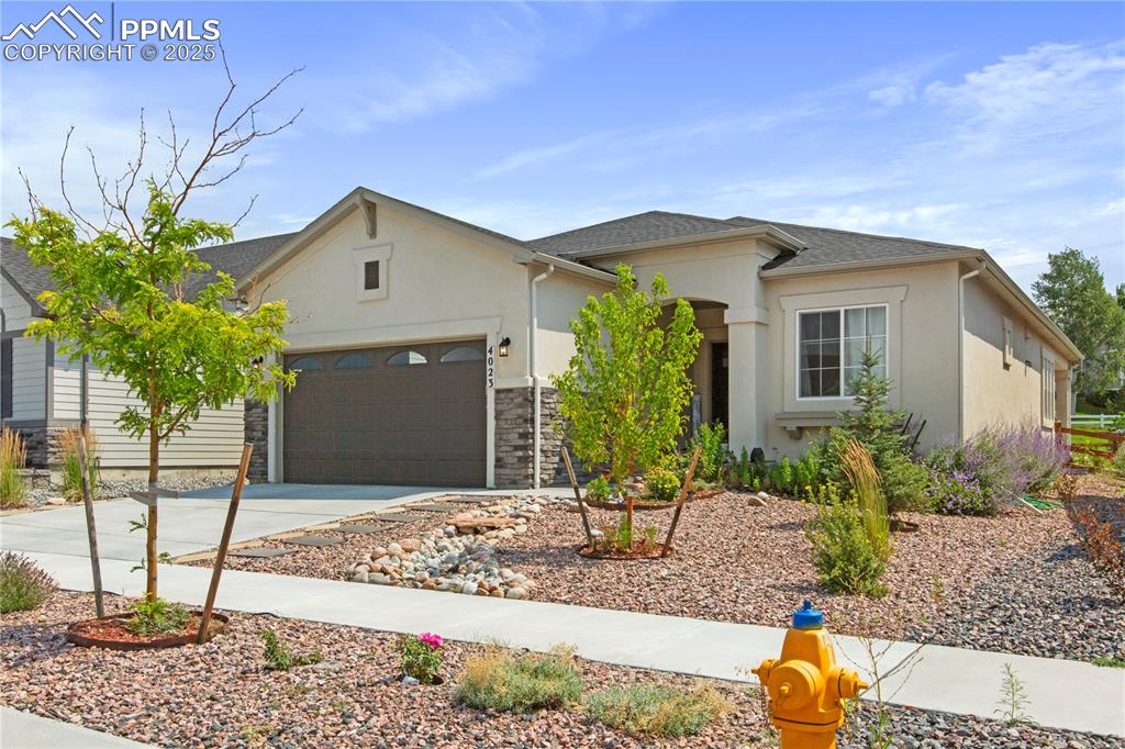 4023 Ivy Hill Drive photo 2