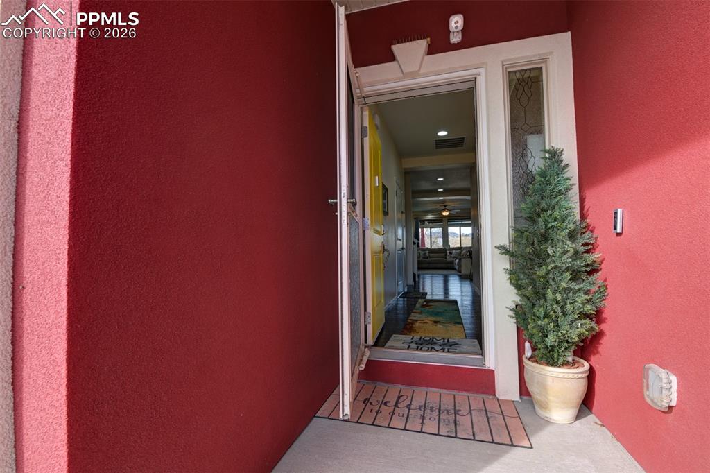 9290 Streamside Trail photo 3