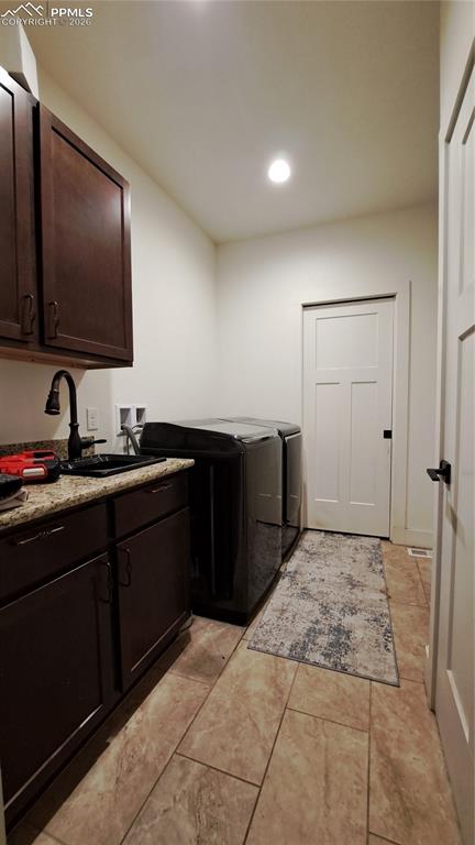 Main level- entry to primary closet