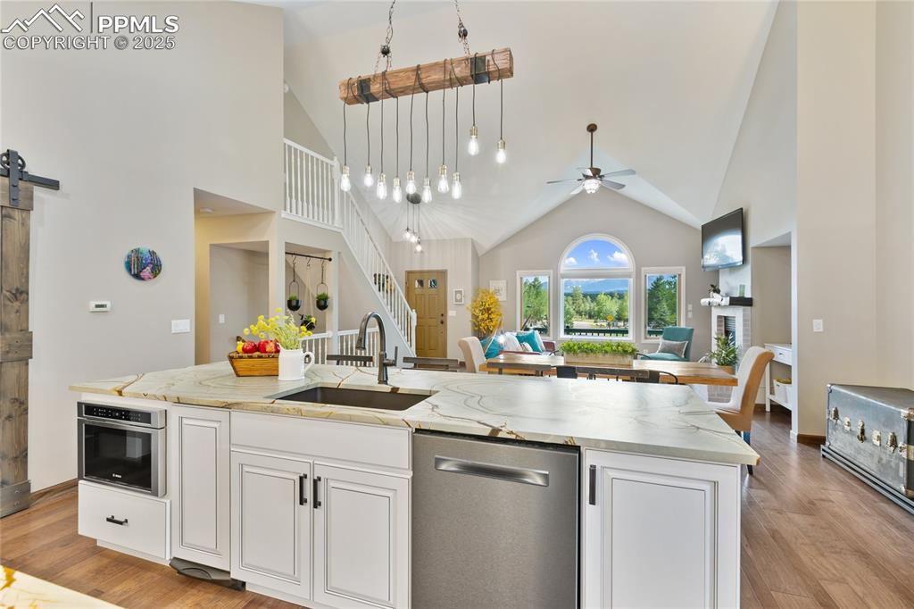 Custom made lighting fixtures