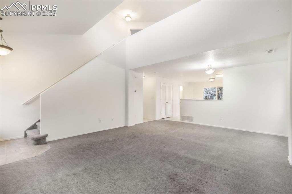 6226 Scottsbluff Drive photo 3