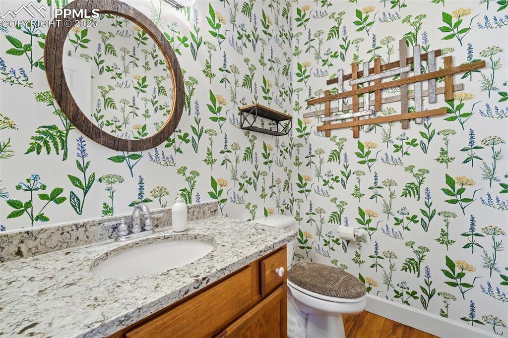 Charming Powder Bathroom