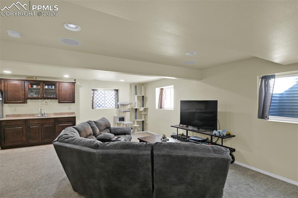 Basement Recreation area with Wet Bar