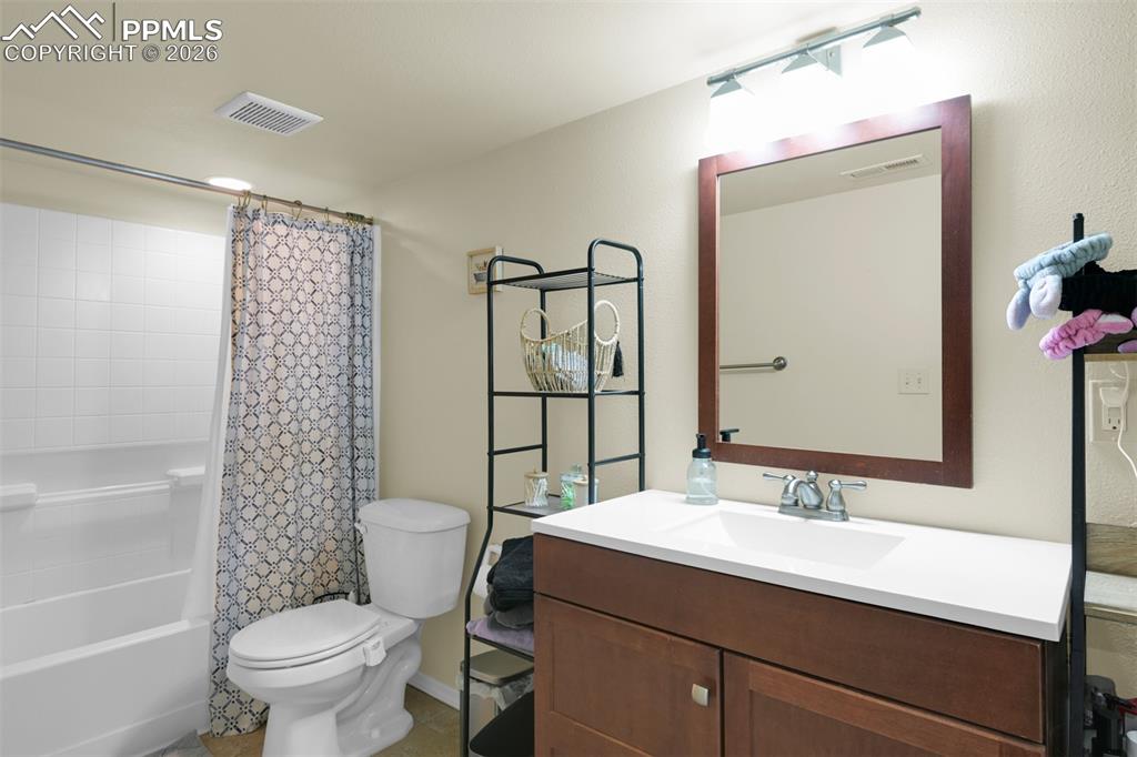 Fully updated Basemen Bathroom