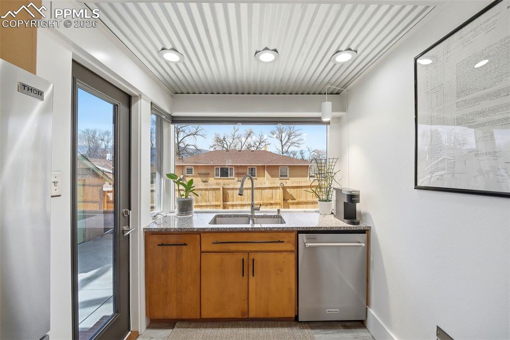 Undermount Stainless Steel Sink