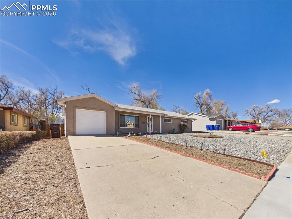 522 Ponderosa Drive photo 3