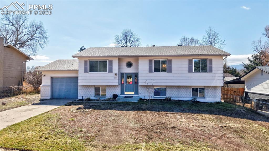 108 Cielo Vista Street photo 2