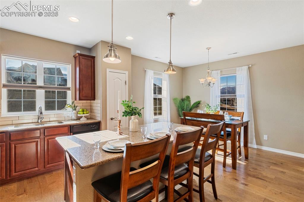 27 N Raven Mine Drive photo 3