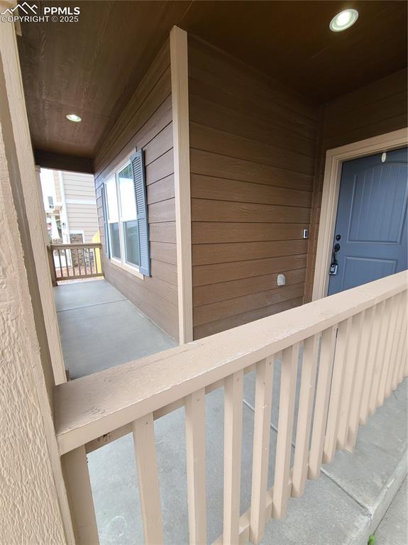 7060 New Meadow Drive photo 2