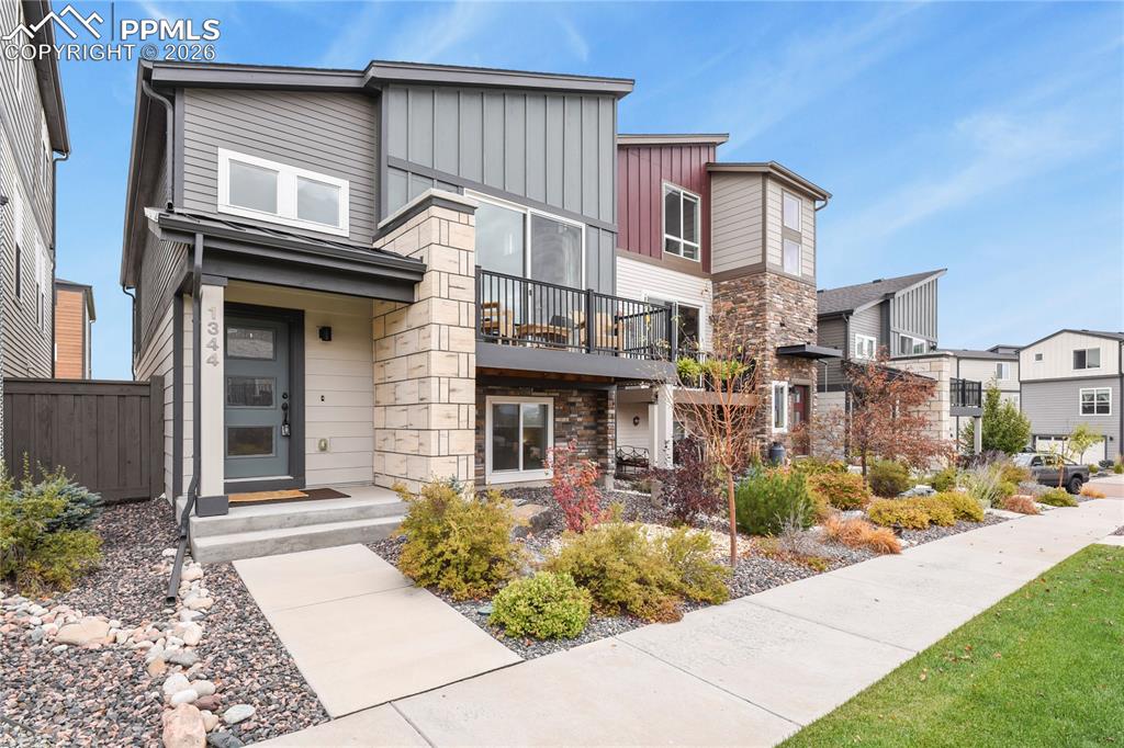 1344 Sunshine Valley Way photo 2