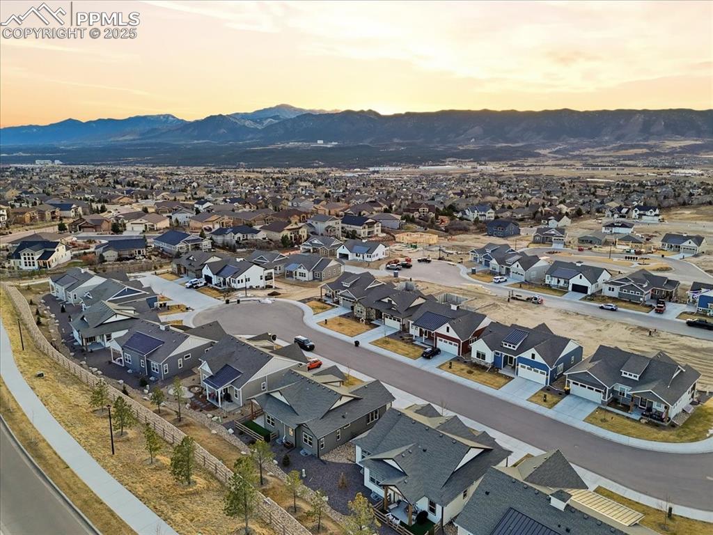 Welcome home to the best of Monument living! 