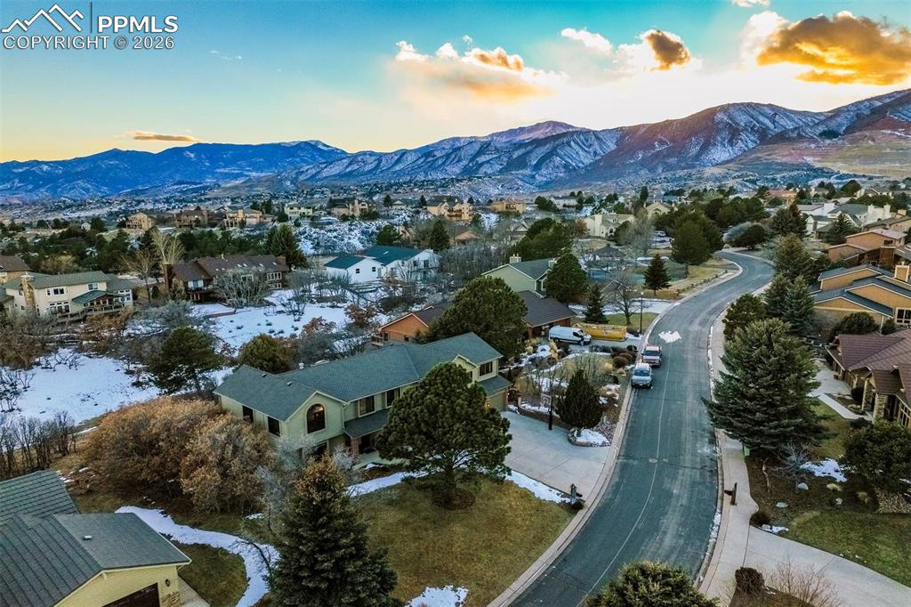 1655 Stoney Point Court photo 3