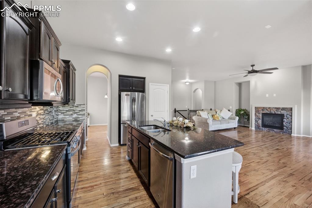 8726 Meadow Wing Circle