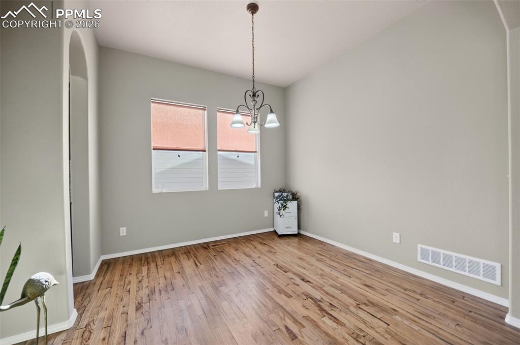 8726 Meadow Wing Circle