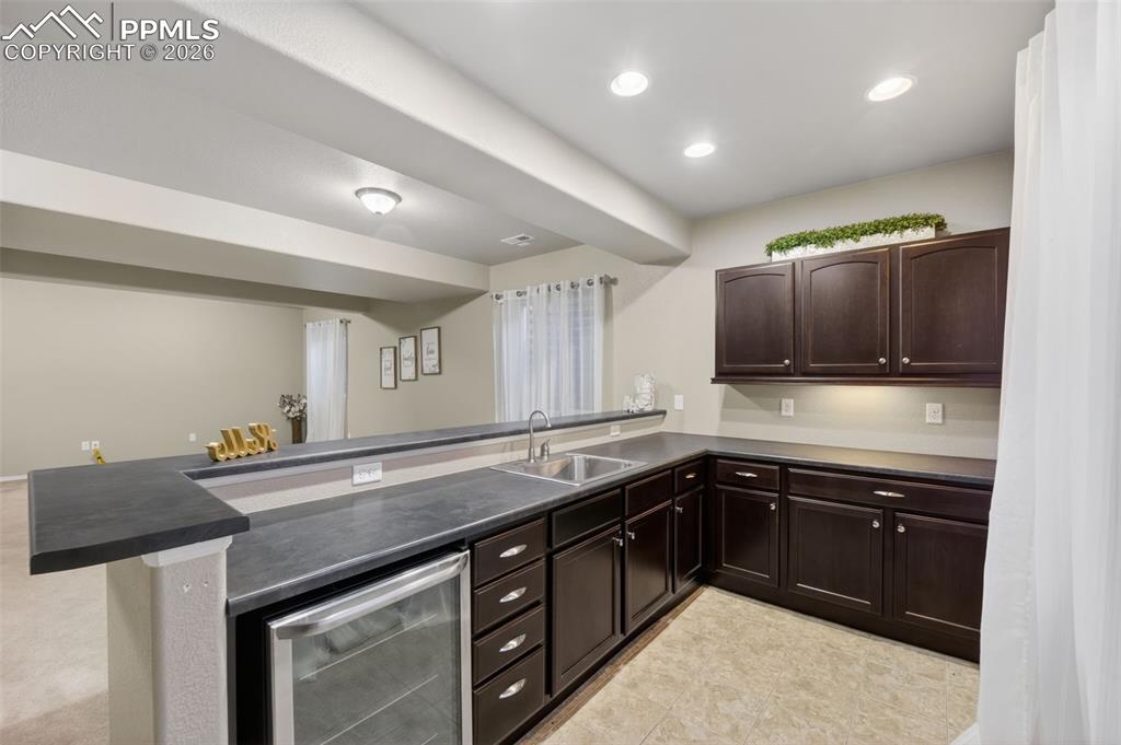 8726 Meadow Wing Circle