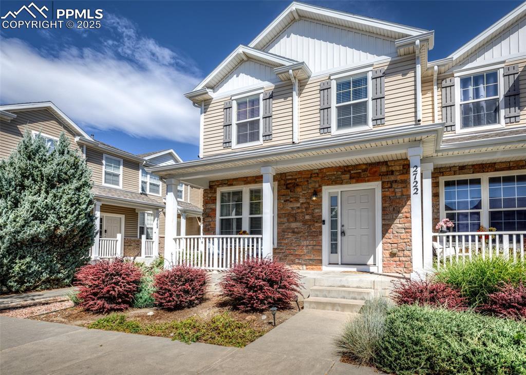 2722 Tumblewood Grove photo 2