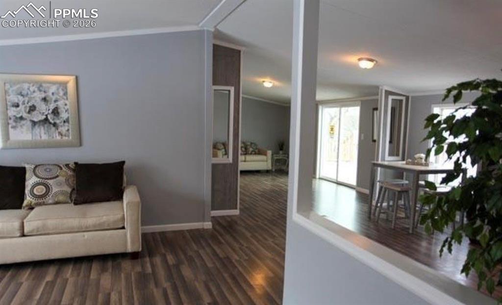 2020 W 12th Street photo 2