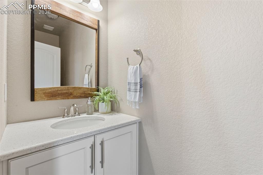 Main Level Powder Bath