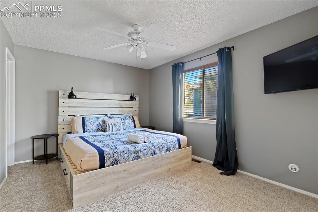 Main Level Primary Suite (There's one on each level!!!)