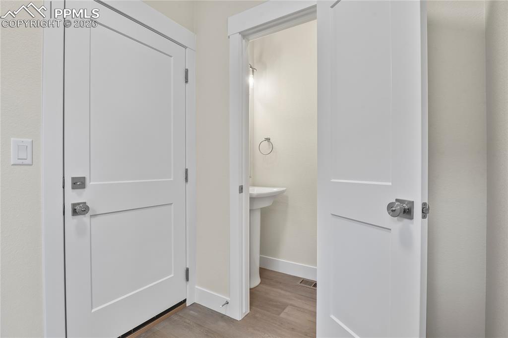 Powder bath and mudroom